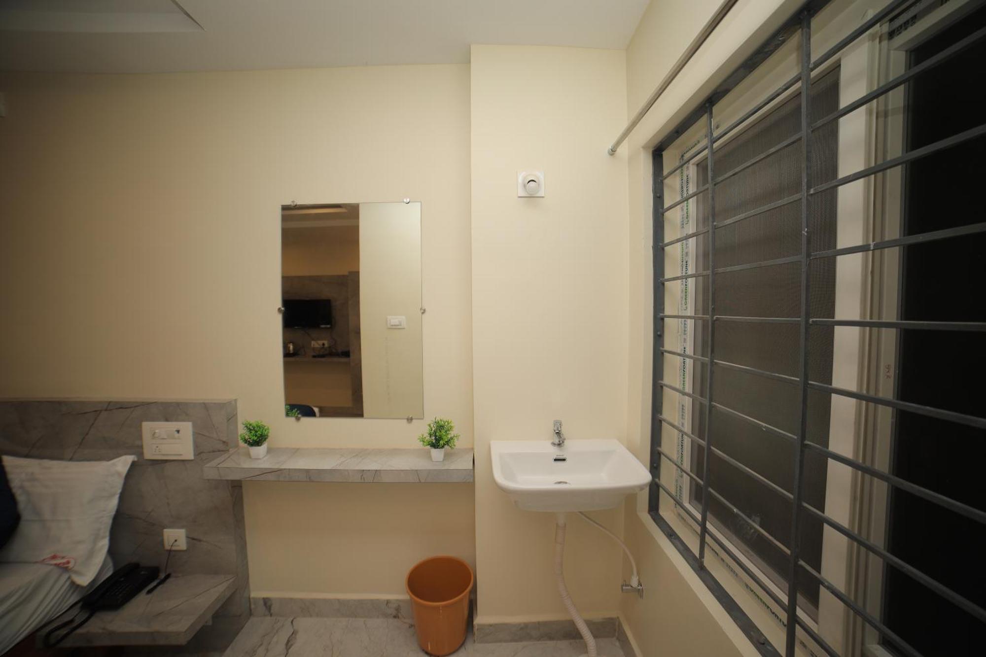 Sri Ganesh Residency Hotel Tirupati Kültér fotó